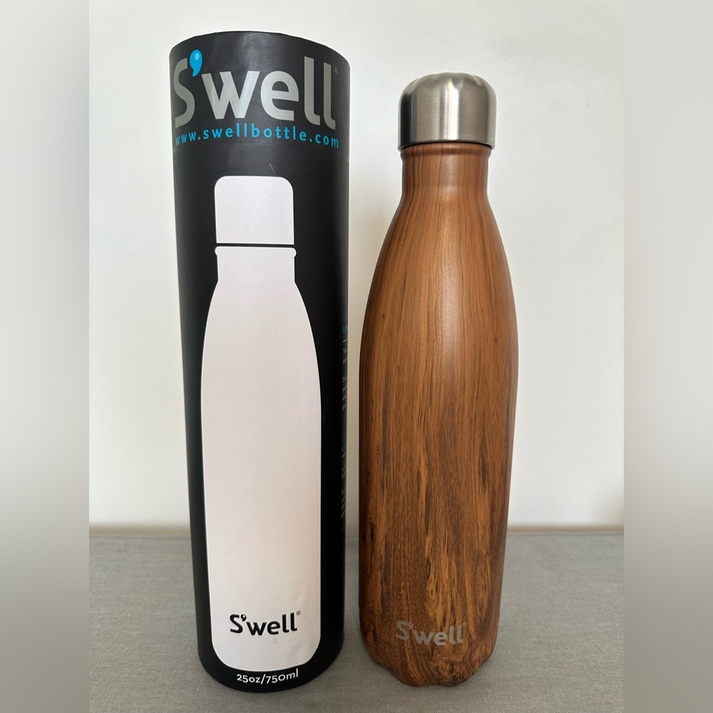 S’well Stainless Steel Bottle (Large size - Teak Pattern)